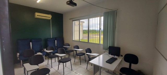 Contato de Escola Especializada em Aviação Civil Paraisópolis - Escola de Formação de Pilotos de Avião