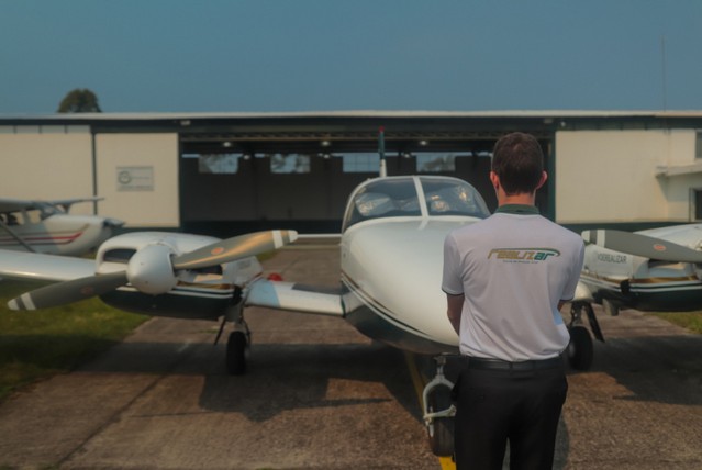 Curso Complementar para Aviação Santa Terezinha de Itaipu - Curso para Ser Piloto de Avião