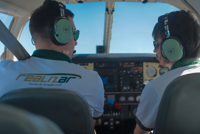 Curso de Pilotagem Avião Rio de Janeiro - Curso Profissional de Pilotagem de Avião