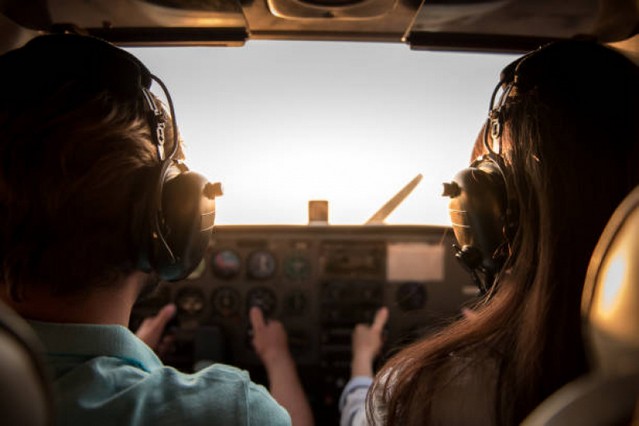 Onde Fazer Curso para Ser Piloto de Avião MURIAÉ - Curso Técnico de Aviação Profissional